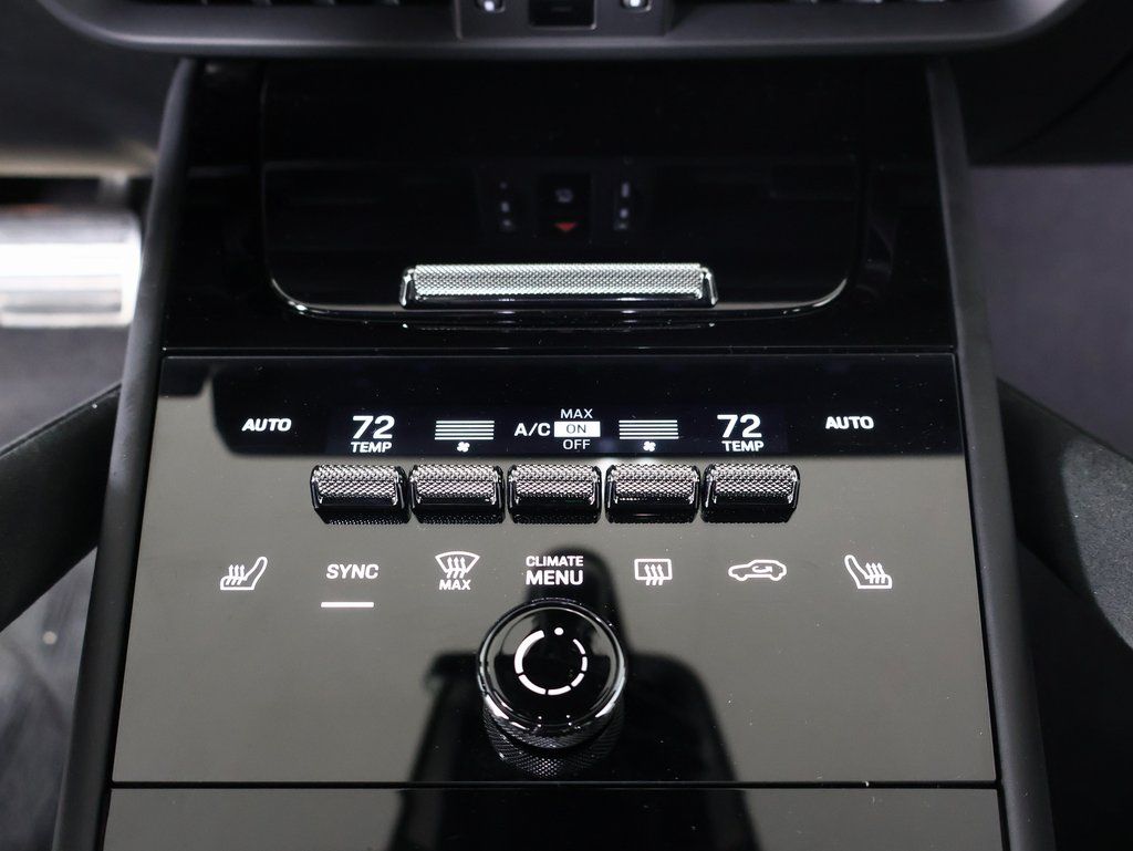 2025 Porsche Cayenne Coup Turbo GT - Photo 22