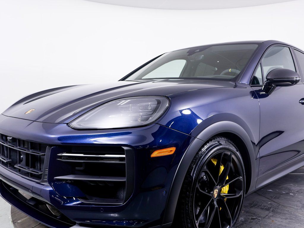 2025 Porsche Cayenne Coup Turbo GT - Photo 12