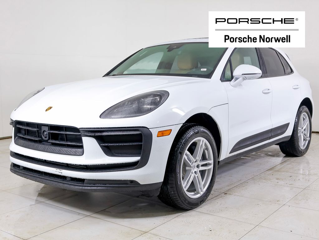 2026 Porsche Macan Base