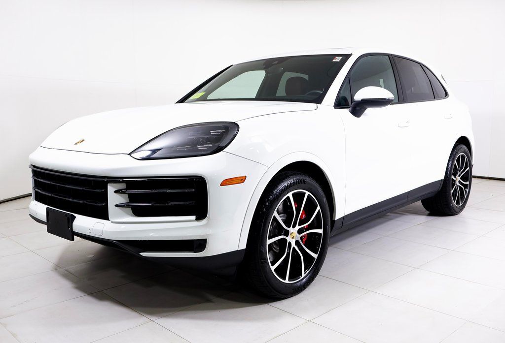2024 Porsche Cayenne S