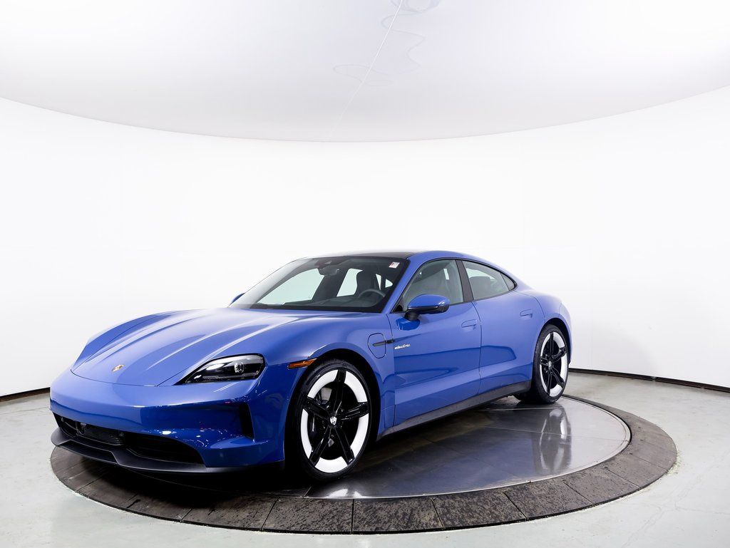 2025 Porsche Taycan Base