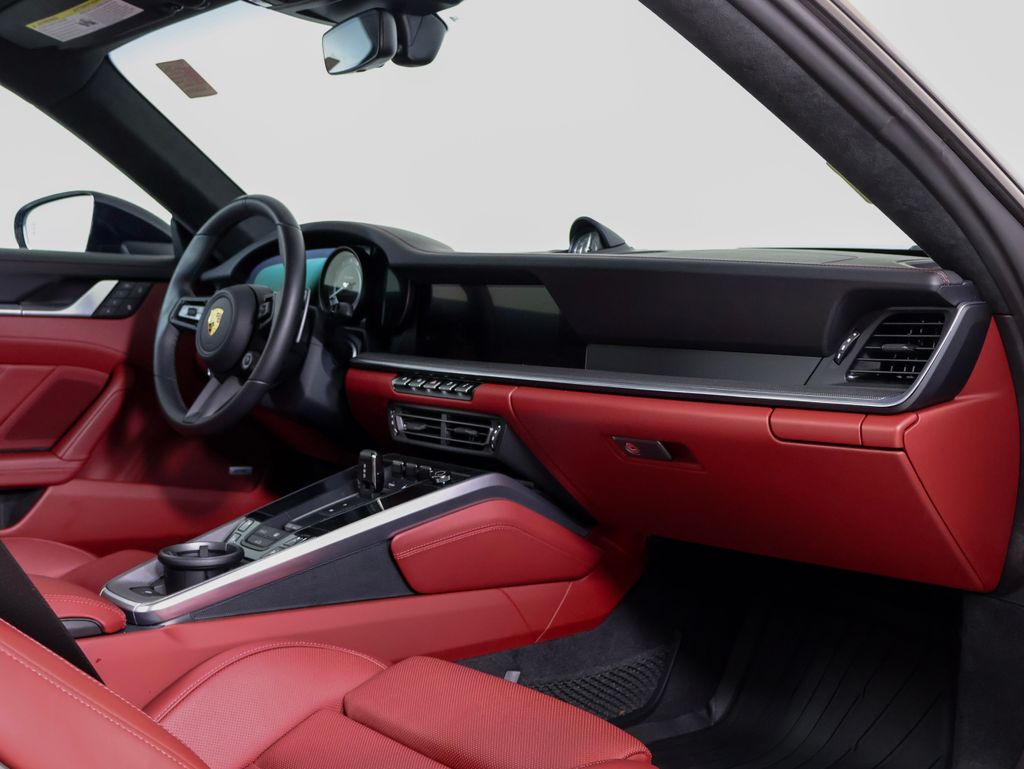 2024 Porsche 911 Turbo - Photo 7