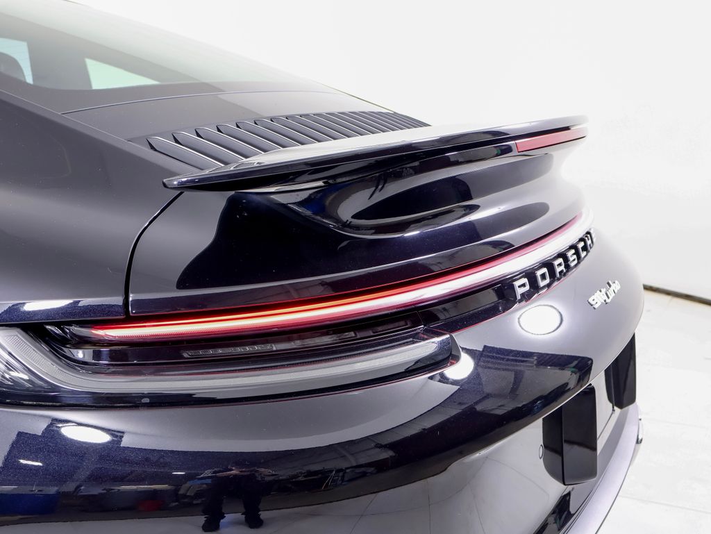 2024 Porsche 911 Turbo - Photo 11