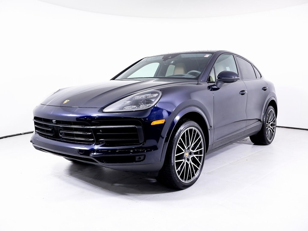2022 Porsche Cayenne Coup S's photo