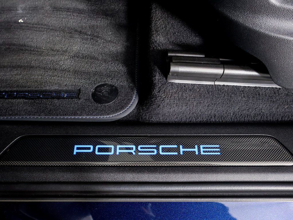 2025 Porsche Cayenne Coup Turbo GT - Photo 17