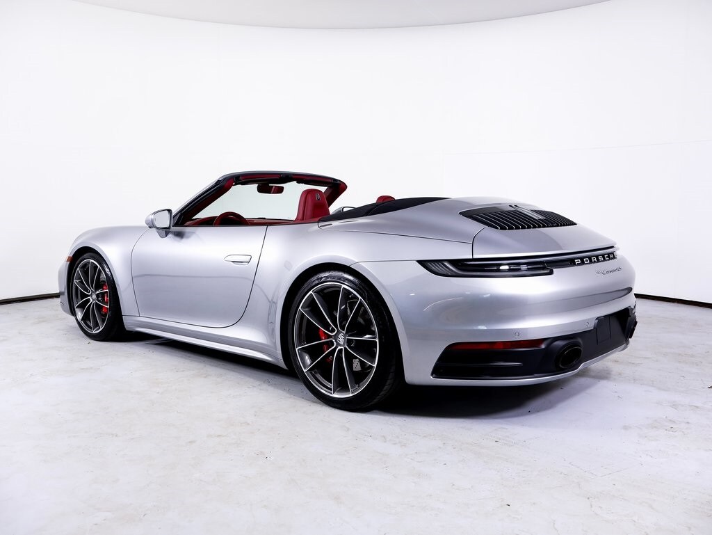 2024 Porsche 911 4S photo 3