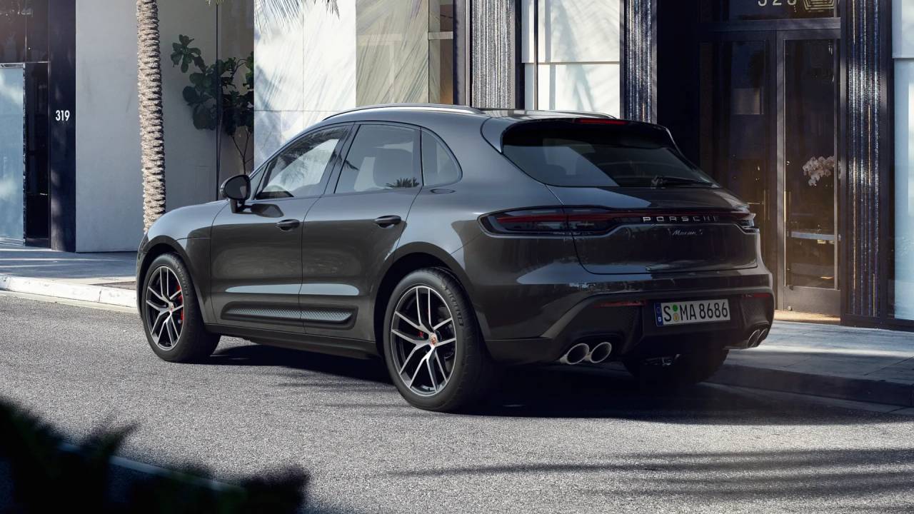 2025 Porsche Macan S photo 3