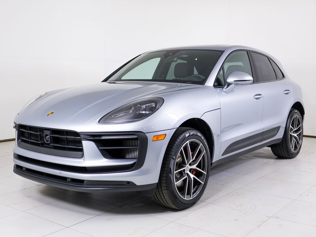 2026 Porsche Macan