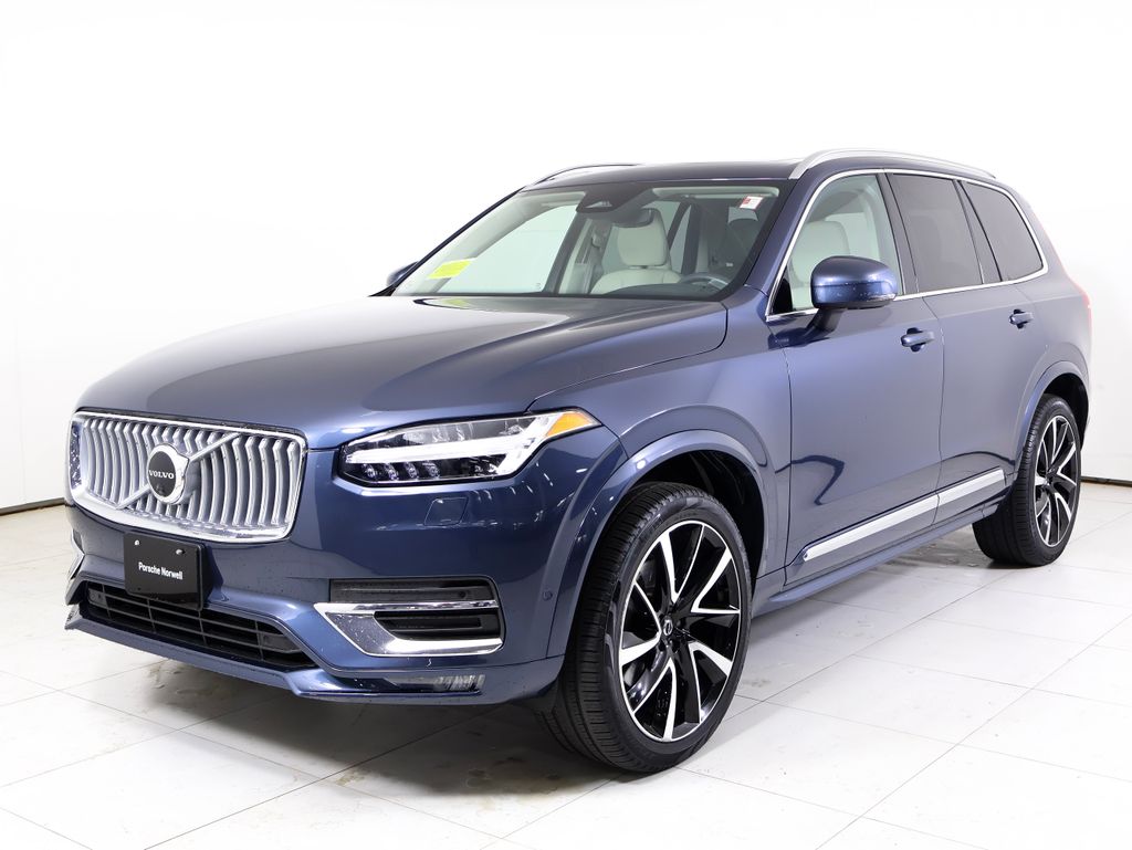 2023 Volvo XC90 B6 Plus 7-Seater 4WD's photo