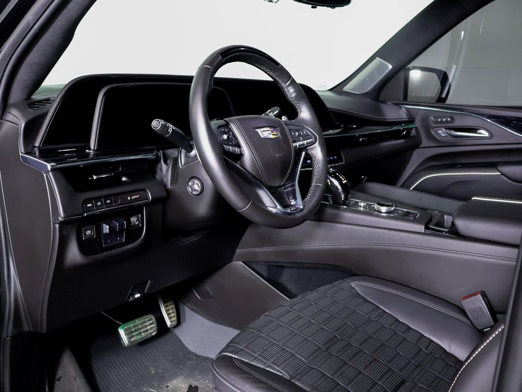 2023 Cadillac Escalade V-Series photo 4