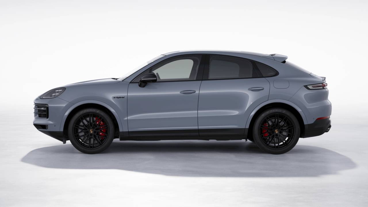 2026 Porsche Cayenne E-Hybrid Coupe S photo 2