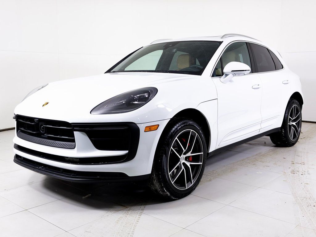 2026 Porsche Macan S