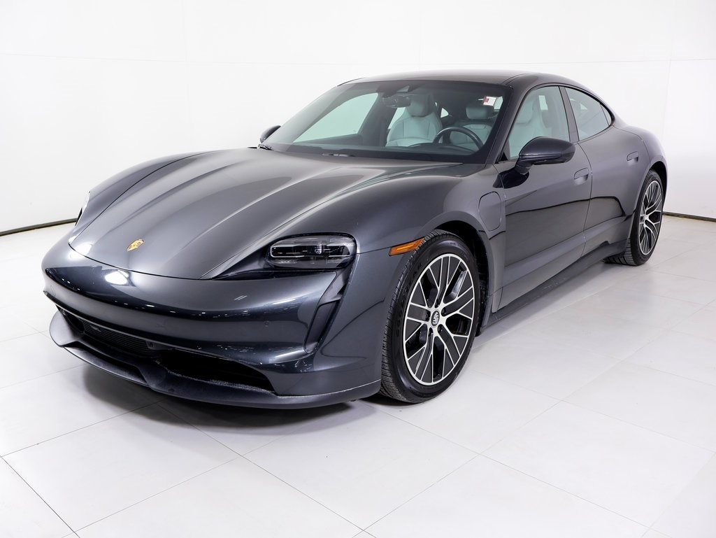 2022 Porsche Taycan Base