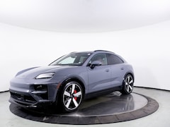 2025 Porsche Macan Electric Turbo SUV