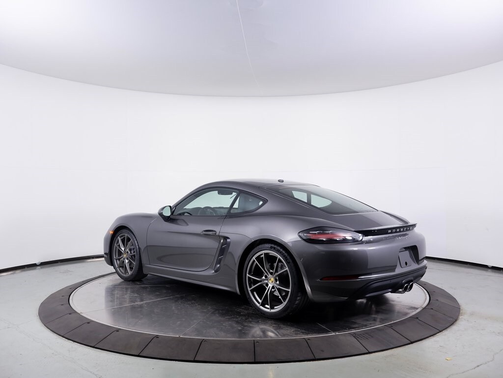 2025 Porsche Cayman Base photo 3