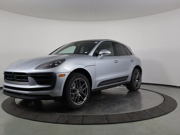 2024 Porsche Macan SUV