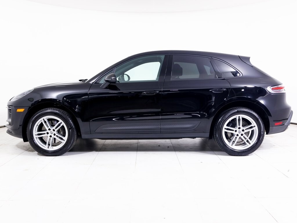 Used 2025 Porsche Macan SUV
