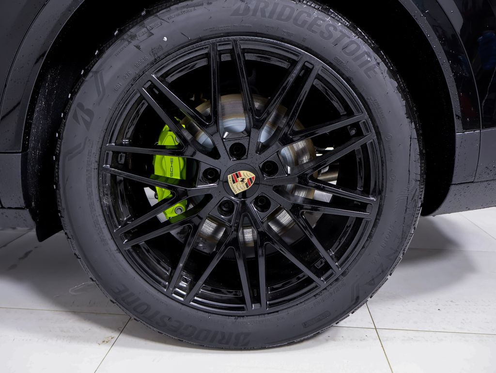 2026 Porsche Cayenne E-Hybrid - Photo 31