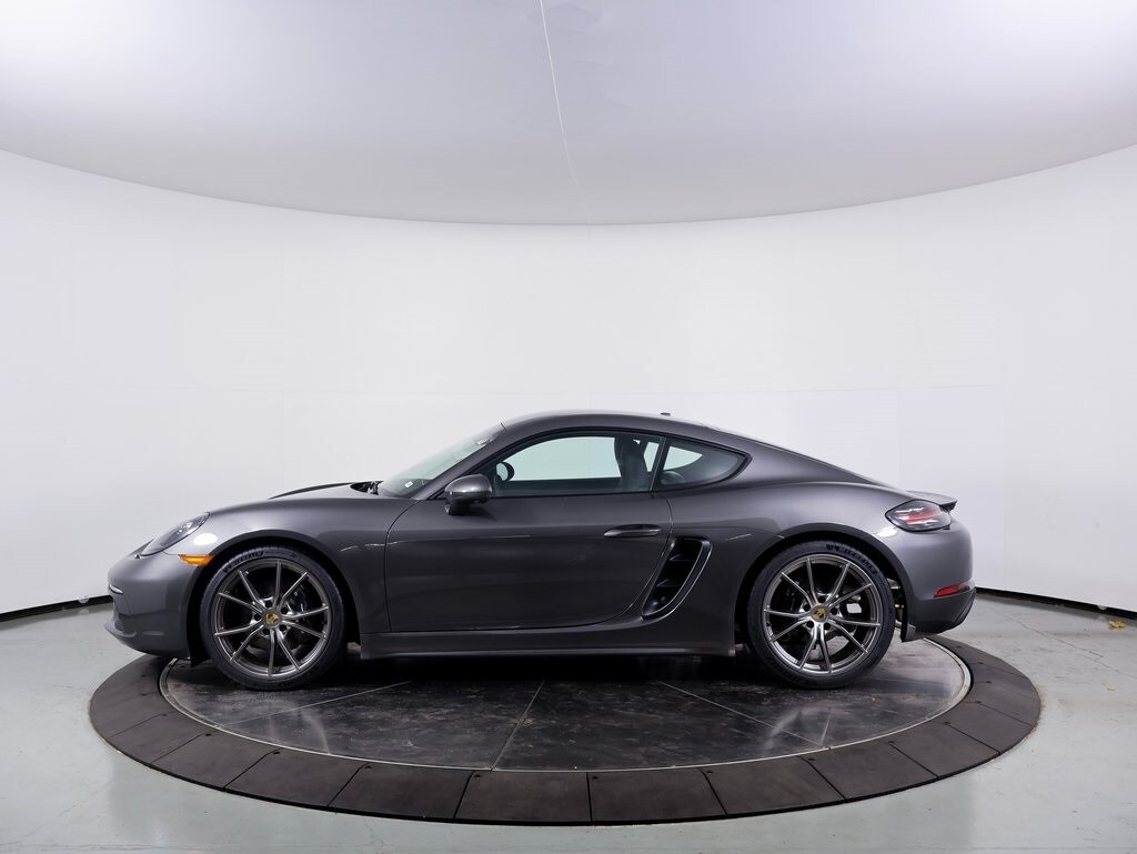 2025 Porsche Cayman Base photo 2