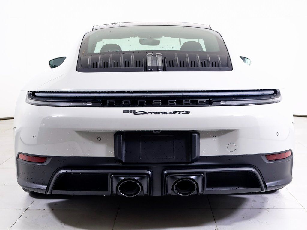 2026 Porsche 911 GTS - Photo 29