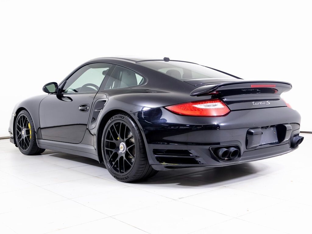 2012 Porsche 911 Turbo S photo 3