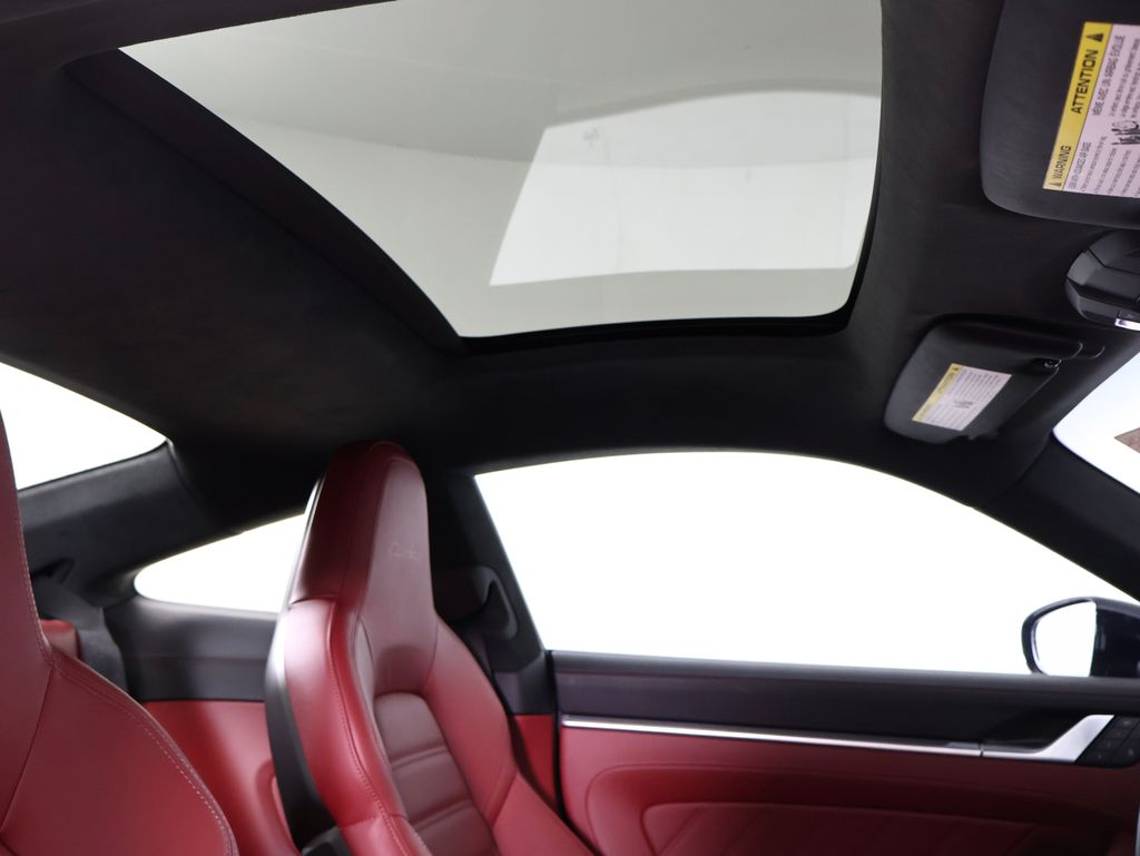 2024 Porsche 911 Turbo - Photo 9