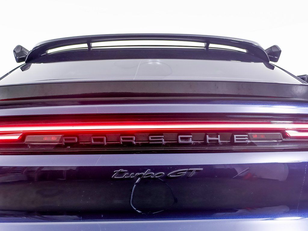 2025 Porsche Cayenne Coup Turbo GT - Photo 16