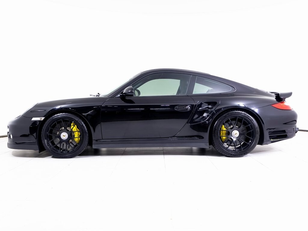 2012 Porsche 911 Turbo S photo 2