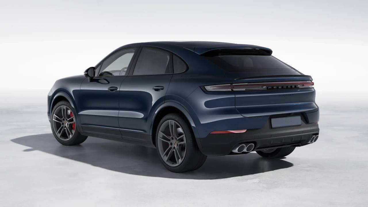 2026 Porsche Cayenne Coupe S photo 3
