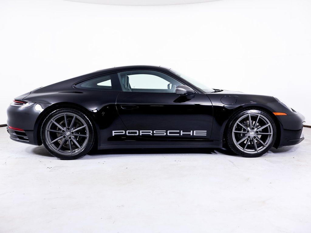 2024 Porsche 911 T - Photo 29