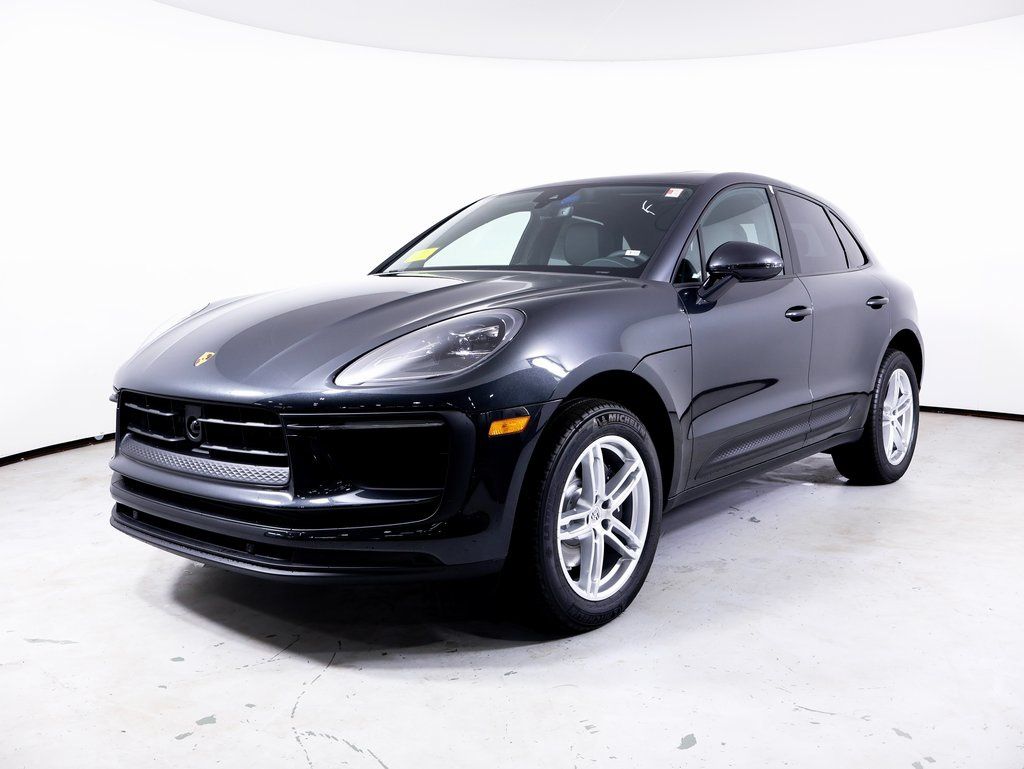 2026 Porsche Macan's photo