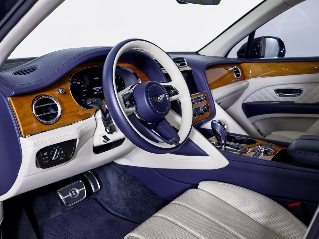 2021 Bentley Bentayga Speed photo 4