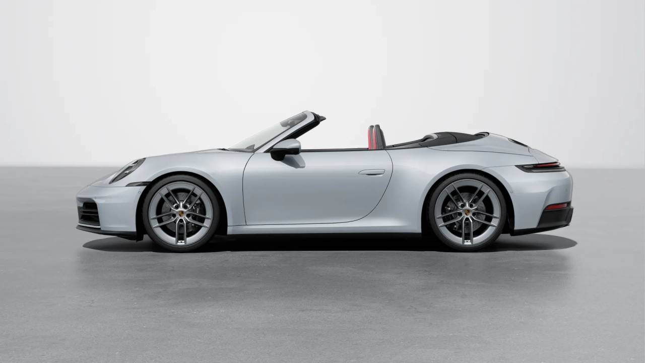2026 Porsche 911 T photo 2