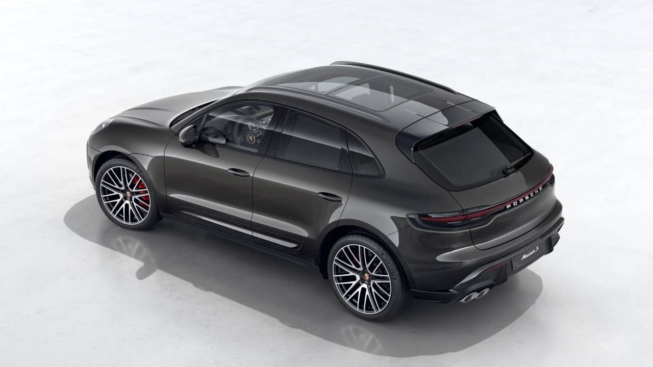 2026 Porsche Macan S photo 4