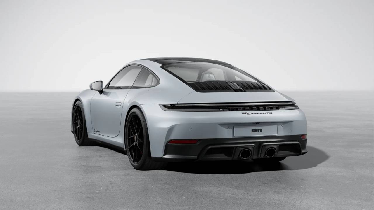 2026 Porsche 911 GTS photo 3