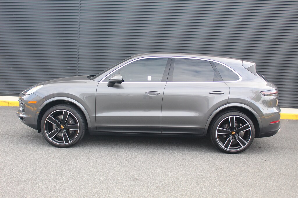 Used 2023 Porsche Cayenne  SUV