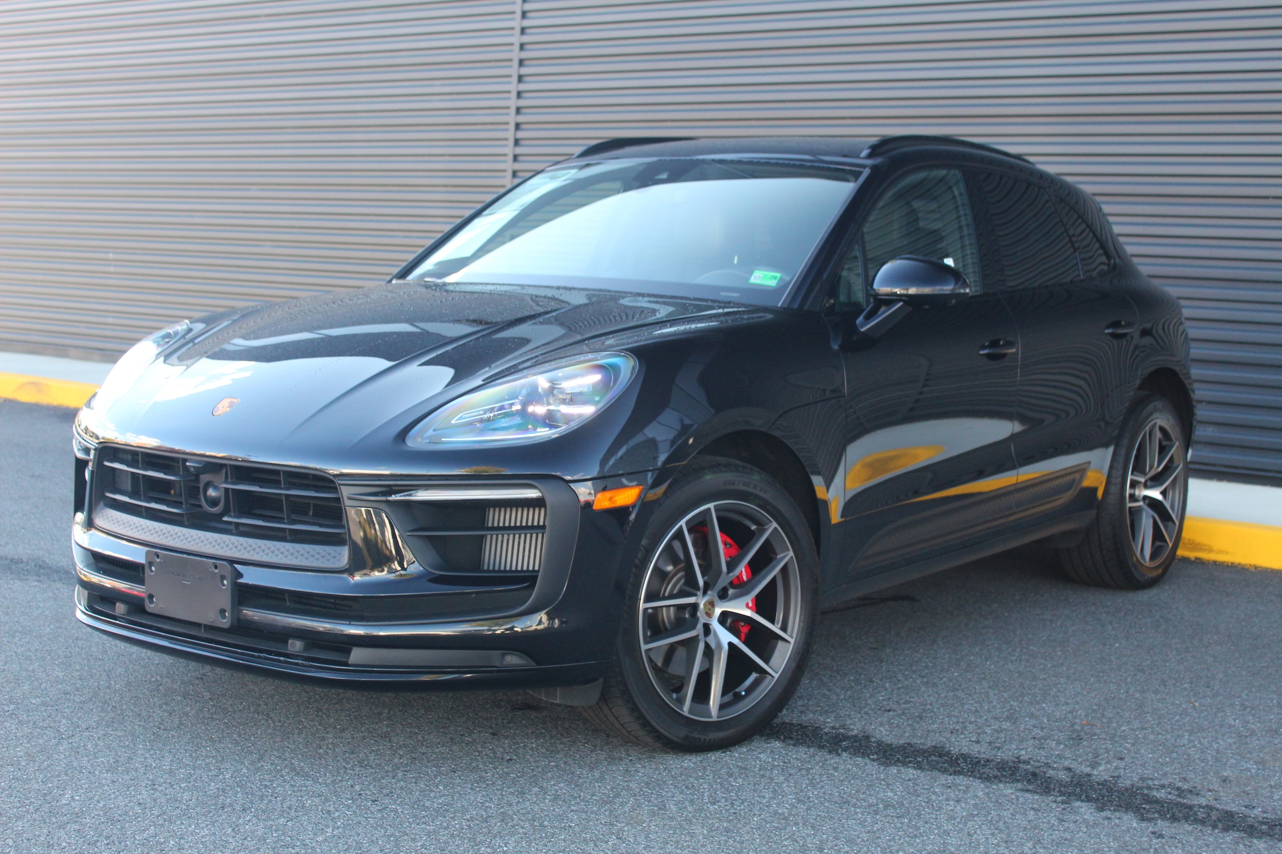 2023 Porsche Macan SUV  2023 Porsche Macan SUV