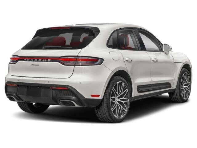 2026 Porsche Macan S photo 2