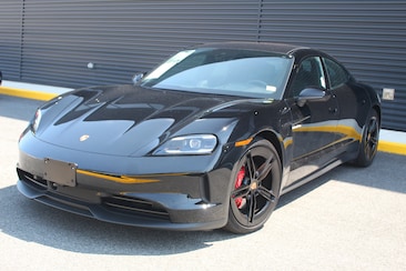2025 Porsche Taycan 4S Car