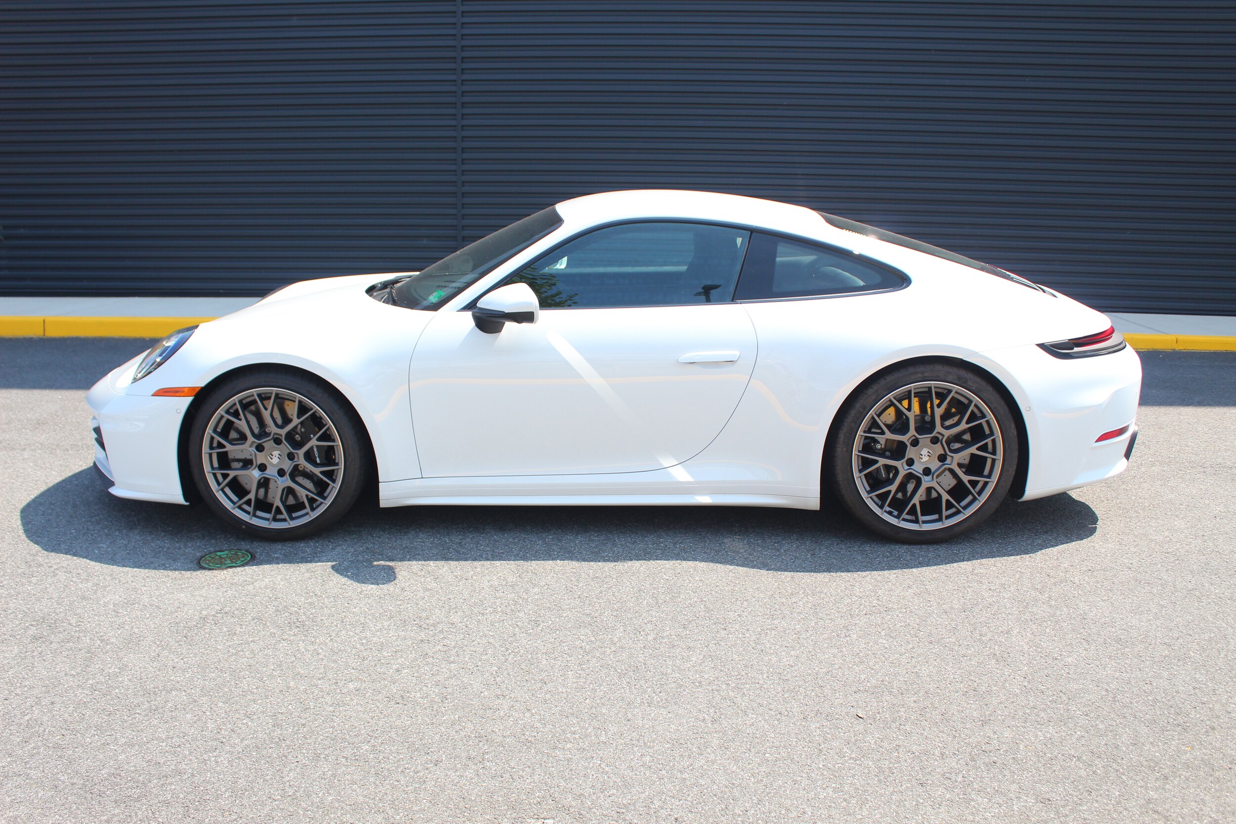 2025 Porsche 911 S photo 2