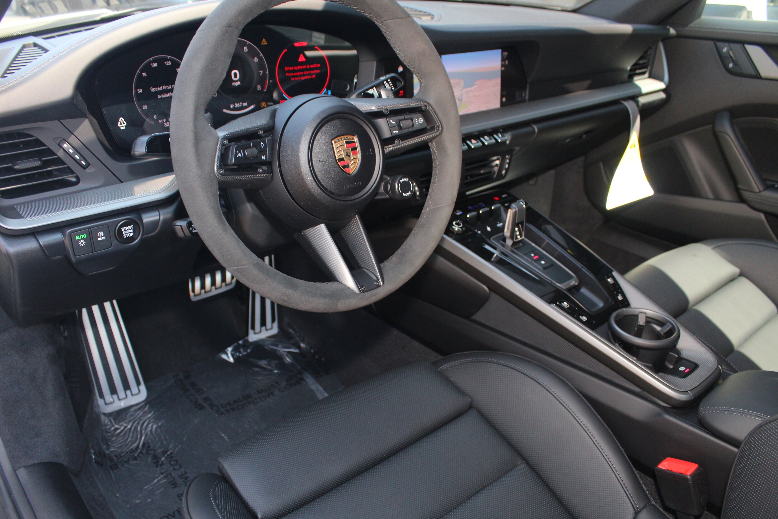 2025 Porsche 911 S photo 4