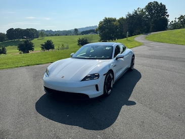 2025 Porsche Taycan 4S Coupe