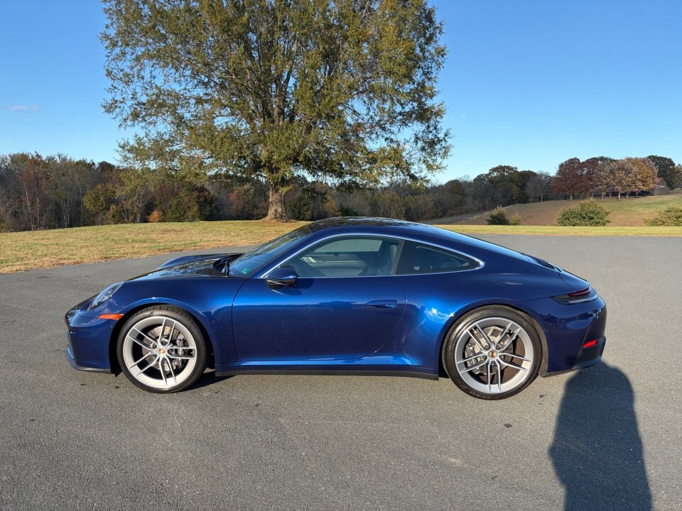 2025 Porsche 911 Coupe photo 2