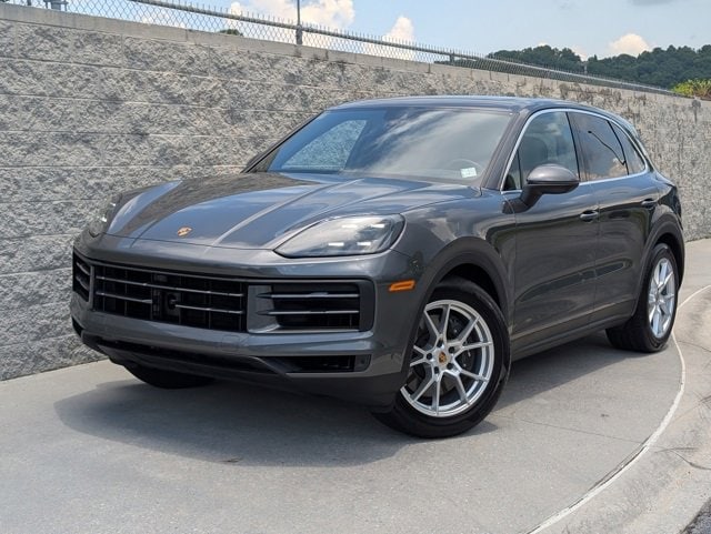 2024 Porsche Cayenne SUV 