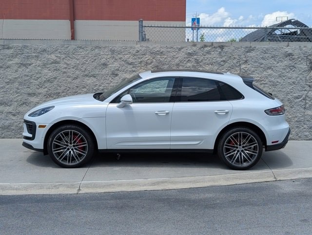 Certified 2024 Porsche Macan S with VIN WP1AG2A50RLB39674 for sale in Chattanooga, TN