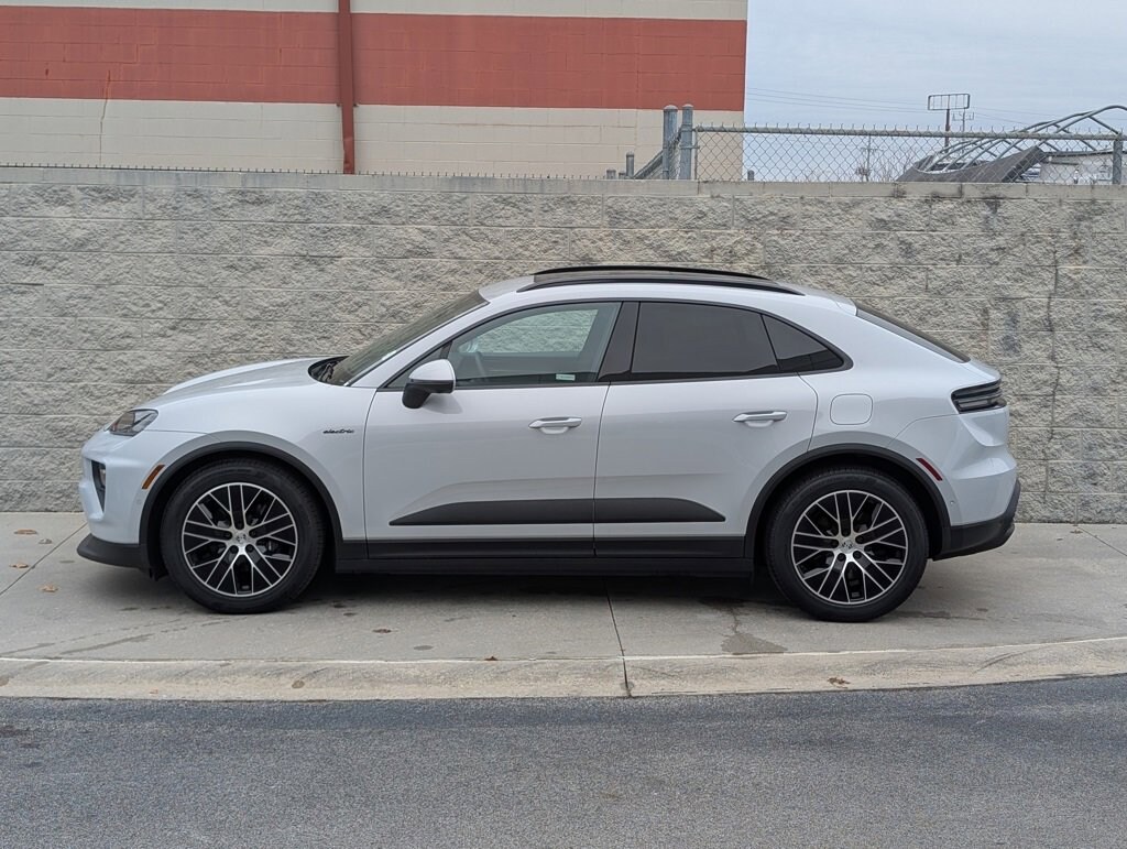 Used 2025 Porsche Macan Electric 4 SUV