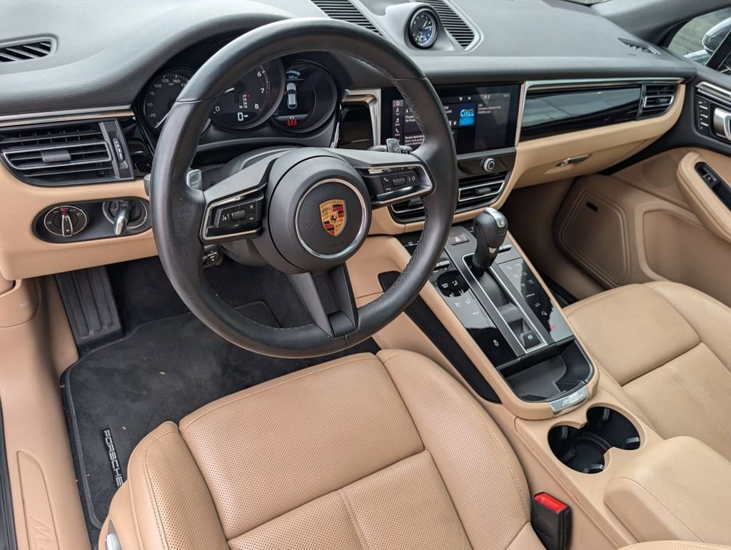 Certified 2022 Porsche Macan SUV