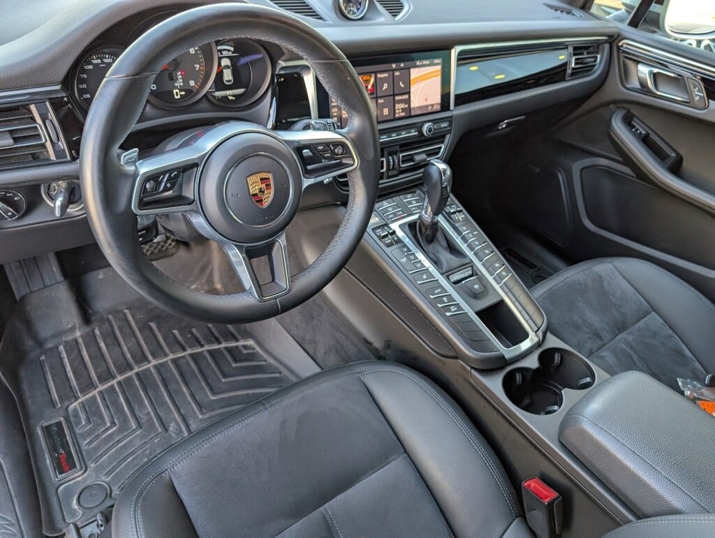 Certified 2020 Porsche Macan SUV