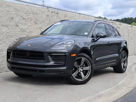 2024 Porsche Macan SUV