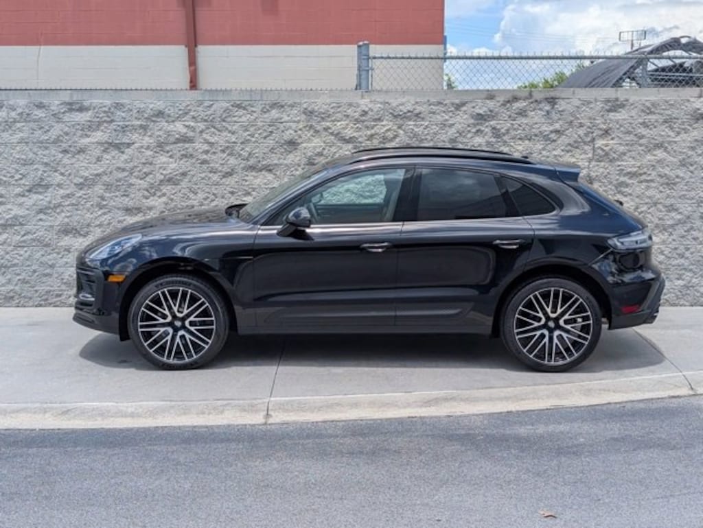 New 2025 Porsche Macan SUV